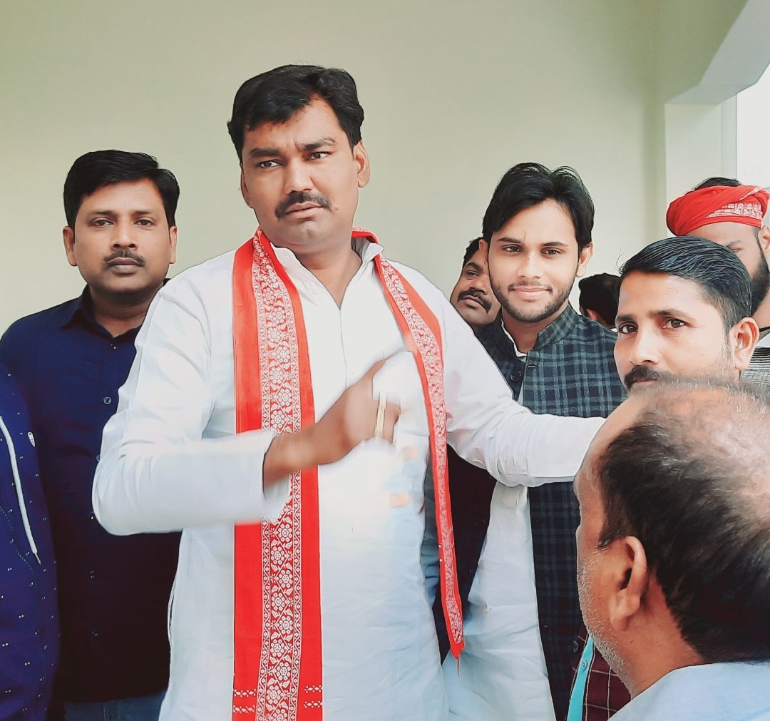 2630kmayank's tweet photo. 🇧🇾🇧🇾🇧🇾🇧🇾🇧🇾🇧🇾🇧🇾🇧🇾🇧🇾🇧🇾🇧🇾
🚲🚲🚲🚲🚲🚲🚲🚲🚲🚲🚲
बड़े भाई अविनाश कुशवाहा जी पूर्व विधायक व राष्ट्रीय सचिव सपा को जन्मदिन की बहुत बहुत बधाई व हार्दिक शुभकामनाएं 
🚲🚲🚲🚲🚲🚲🚲🚲🚲🚲🚲
🇧🇾🇧🇾🇧🇾🇧🇾🇧🇾🇧🇾🇧🇾🇧🇾🇧🇾🇧🇾🇧🇾    #आपका_छोटा_भाई
    #मयंक_कुशवाहा
      #प्रदेश_सचिव 
#समाजवादी_छात्र_सभा https://t.co/SSGWvMeTeK