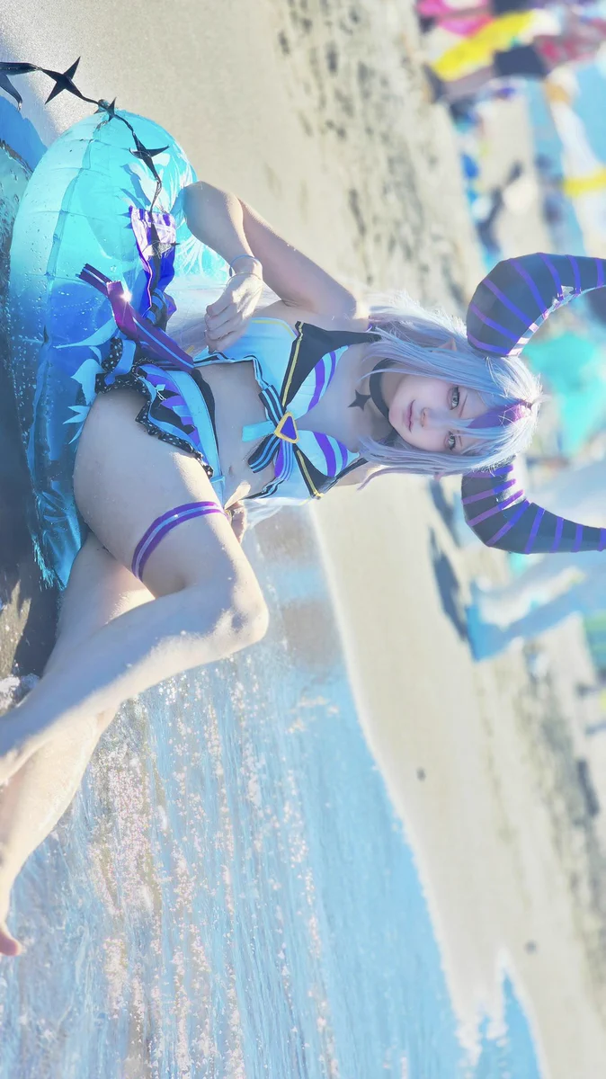 ホロライブ ラプラスダークネス コスプレ 水着 ホロサマ2022 コスチューム・コスプレ ホロライブ ラプラスダークネス コスプレ 水着