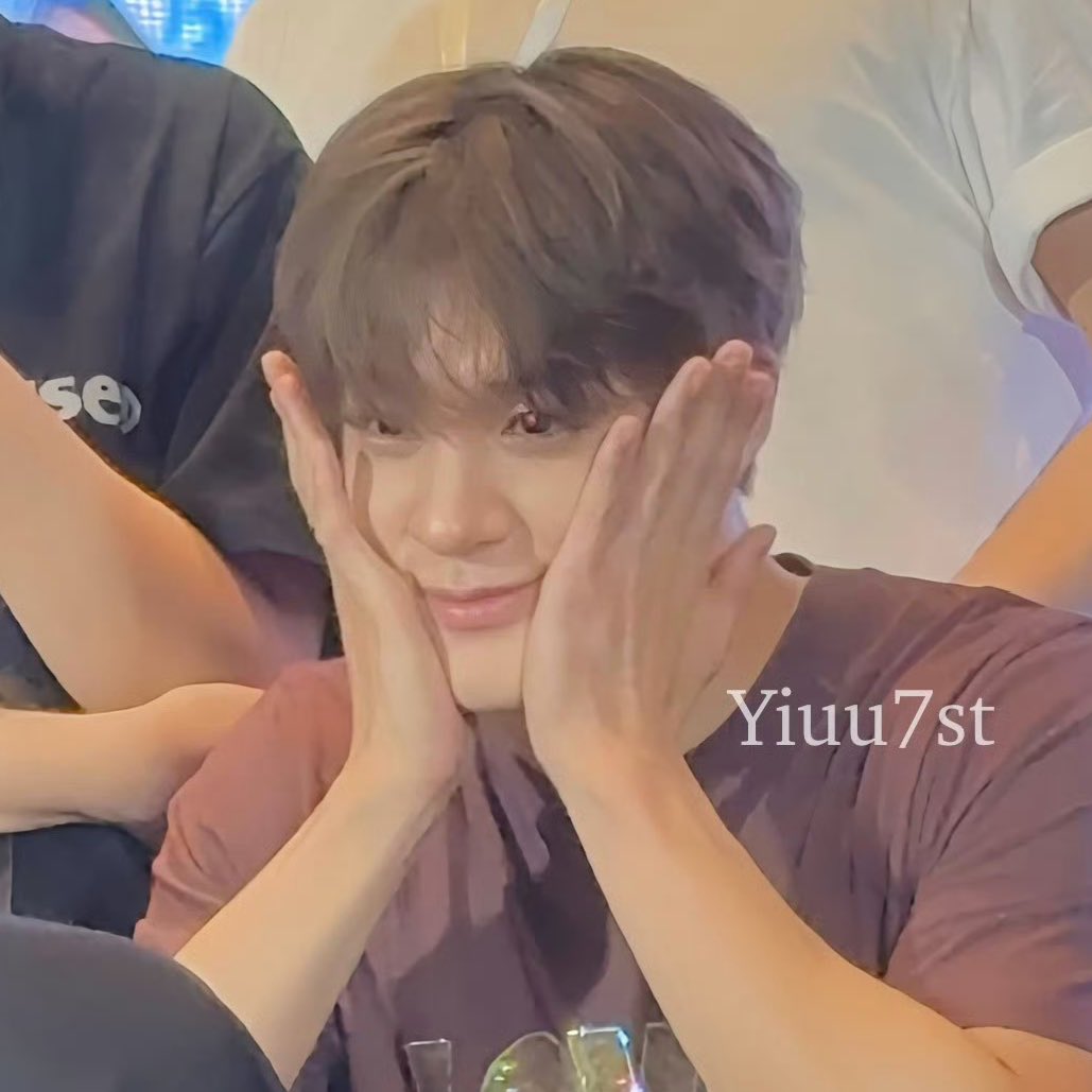 ดูเจโน่ทำ ดันแก้มให้แฟนคลับ คือ ㅠㅠㅠㅠㅠㅠㅠㅠㅠㅠㅠㅠㅠㅠㅠㅠㅠㅠㅠㅠㅠㅠㅠㅠ