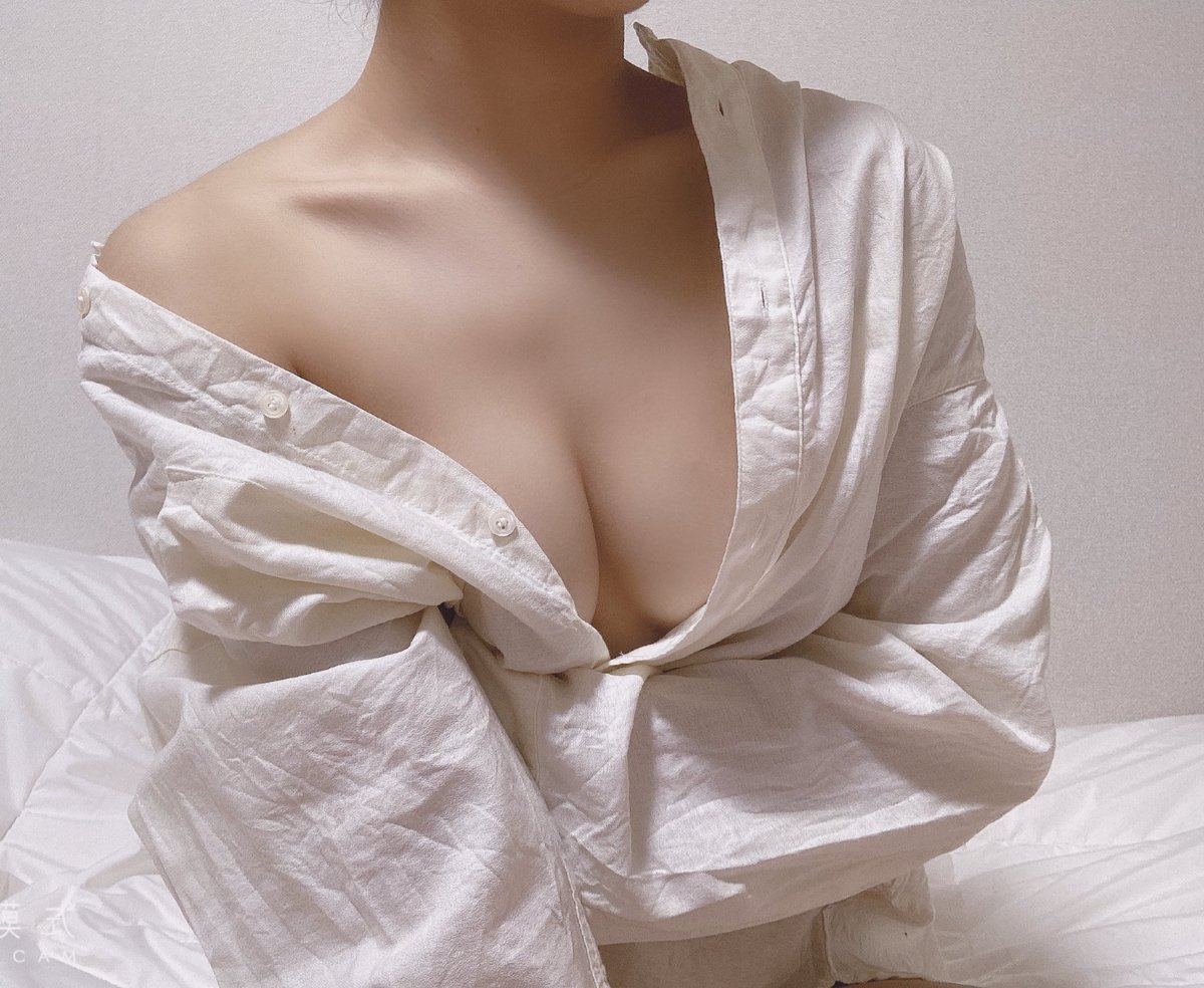 【雑誌に書いてあった噂は本当だった】 覗いてみたら入れ食いのカオスだったよww 男子も女子もエロいの多すぎでしょwww即パコｗ ⇒ is.gd/DmxJuf