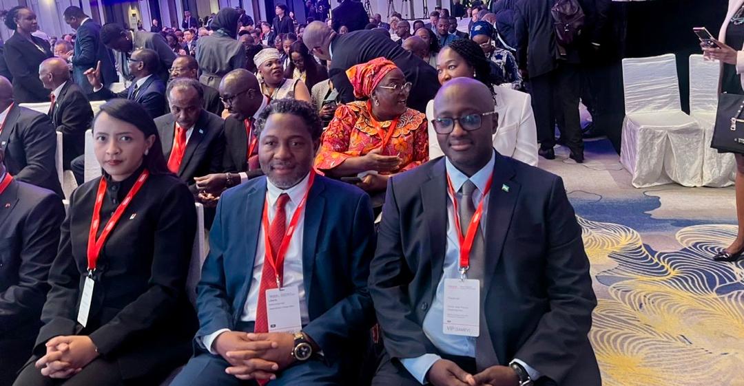 RwandaMFA's tweet photo. In Singapore, Minister @onduhungirehe attended the opening ceremony of the Africa-Singapore Business Forum (ASBF), which gathered  business and government leaders from 40 countries across the world. 

Launched in 2010 and held every two years, the ASBF serves as a platform for business exchange and strengthening trade ties between Africa and Asia.