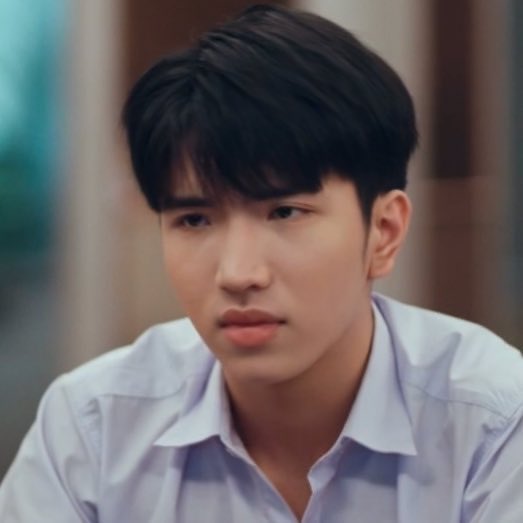 น้องเอ้อตุ้บป่อง 🤏🏻

MAWINERR FIRST STORY 
#MuTeLuvHiByMyLuckEP1