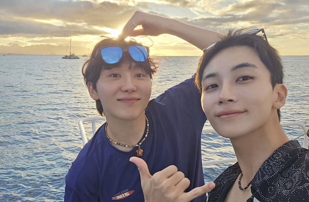 tyungluvz's tweet photo. we are getting a lot of this duos lately. ♡ https://t.co/jRVYIDEg4t