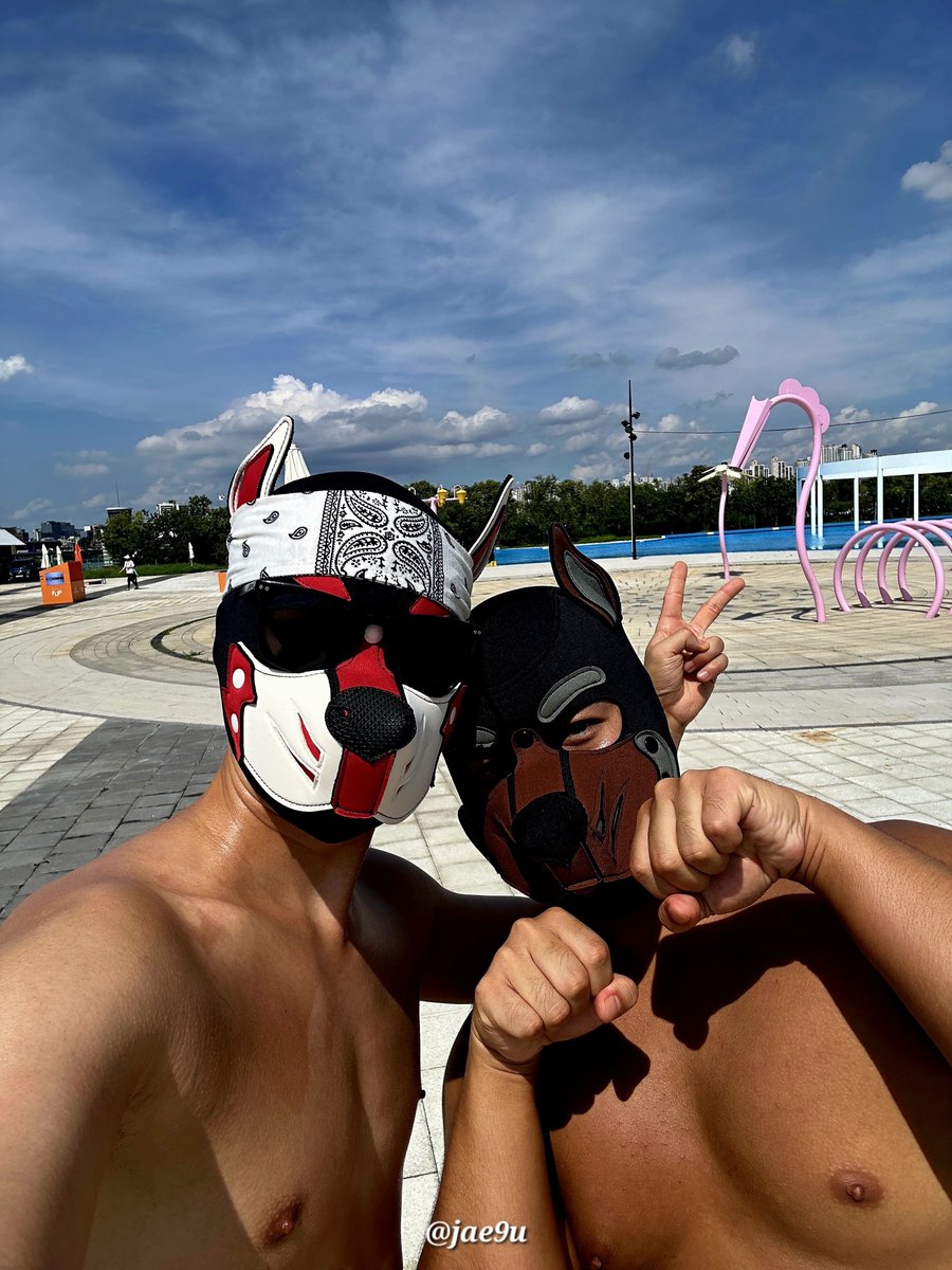 구릿빛 댕댕이
🔴 <a href="/wangwangdt/">wangwang</a>
🟤 <a href="/jae9u/">재구</a>