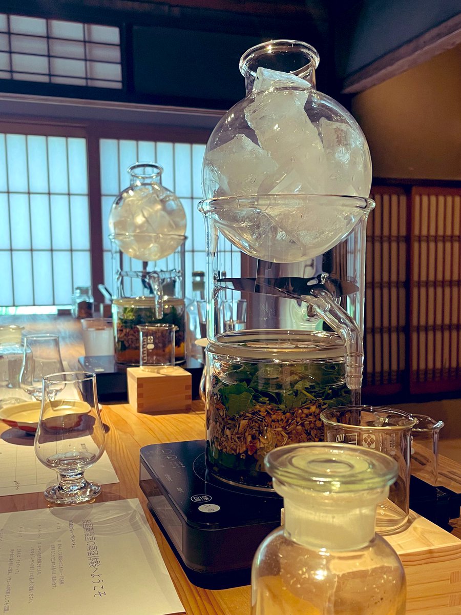 蒸溜体験教室をします。