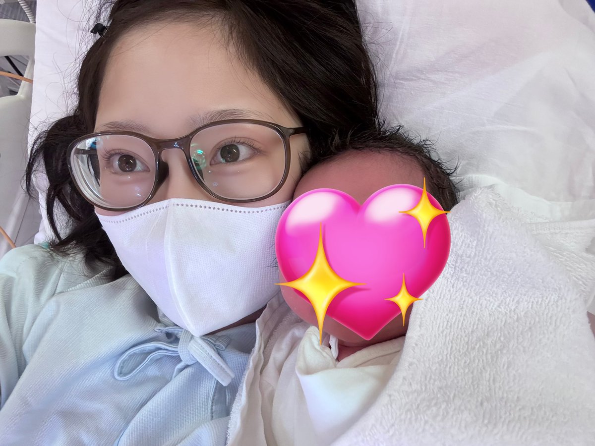 _YAMATOSAMA's tweet image. 3016ｇの赤ちゃん爆誕❕❕❕❕
無痛分娩選べたのにこのご時世に普通に産んじまったよ❕
痛すぎてもう二度と産みたくないトラウマ
すっぴんで失礼❕