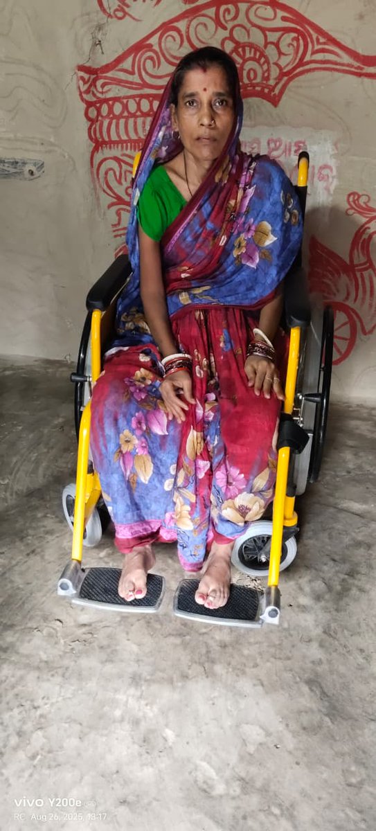 PaSimulia81385's tweet photo. @AjayMohant38200 @DBalasore @dssobalasore @Psamiti_Simulia @SSEPD2 @CMO_Odisha Thank you for bringing  this to our attention . Wheel chair is provided to applicant successfully . https://t.co/v4bplG0jdl
