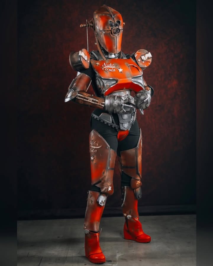 Bethesda Polska (@bethesda_pl) on Twitter photo Ten Szturmotron będzie bronić waszych butelek Nuka-Coli do ostatniego bąbelka - i ani słowa o Sunset Sarsaparilli 💥
Niesamowite, cosplayowe #postaranko od <a href="/dragunova_cos/">Dragunova ⚡️</a> 👍 Ten Szturmotron będzie bronić waszych butelek Nuka-Coli do ostatniego bąbelka - i ani słowa o Sunset Sarsaparilli 💥
Niesamowite, cosplayowe #postaranko od <a href="/dragunova_cos/">Dragunova ⚡️</a> 👍