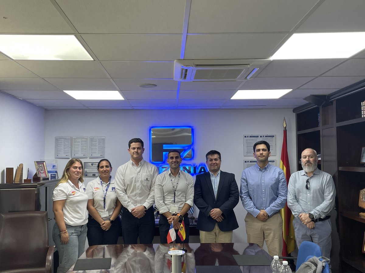 frizonia's tweet image. ¡Superadas las Pruebas FAT de los equipos del primer buque del Proyecto Escotillón IV!
 
Ha sido un placer recibir en las instalaciones de FRIZONIA a la Delegación de ASMAR y de la Armada de Chille para su supervisión. Agradecemos su confianza en nuestro trabajo .