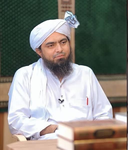 realrazidada's tweet photo. انجنئر صاحب 
کیا کہہ بیٹھے ہیں؟؟
🤔 https://t.co/om2KFy62Ug