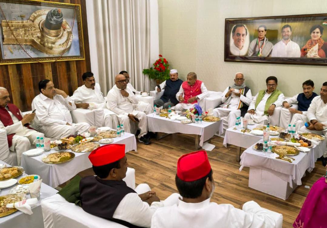 Kishori Lal Sharma (@klsharmainc) on Twitter photo आज प्रदेश कांग्रेस मुख्यालय, लखनऊ में INDIA गठबंधन के उपराष्ट्रपति पद के माननीय उम्मीदवार, जस्टिस (सेवानिवृत्त) बी. सुदर्शन रेड्डी जी का हार्दिक एवं सम्मानपूर्ण स्वागत किया गया।
इस अवसर पर हुई महत्वपूर्ण बैठक में आगामी उपराष्ट्रपति चुनाव को लेकर विस्तृत चर्चा हुई, जिसमें गठबंधन आज प्रदेश कांग्रेस मुख्यालय, लखनऊ में INDIA गठबंधन के उपराष्ट्रपति पद के माननीय उम्मीदवार, जस्टिस (सेवानिवृत्त) बी. सुदर्शन रेड्डी जी का हार्दिक एवं सम्मानपूर्ण स्वागत किया गया।
इस अवसर पर हुई महत्वपूर्ण बैठक में आगामी उपराष्ट्रपति चुनाव को लेकर विस्तृत चर्चा हुई, जिसमें गठबंधन