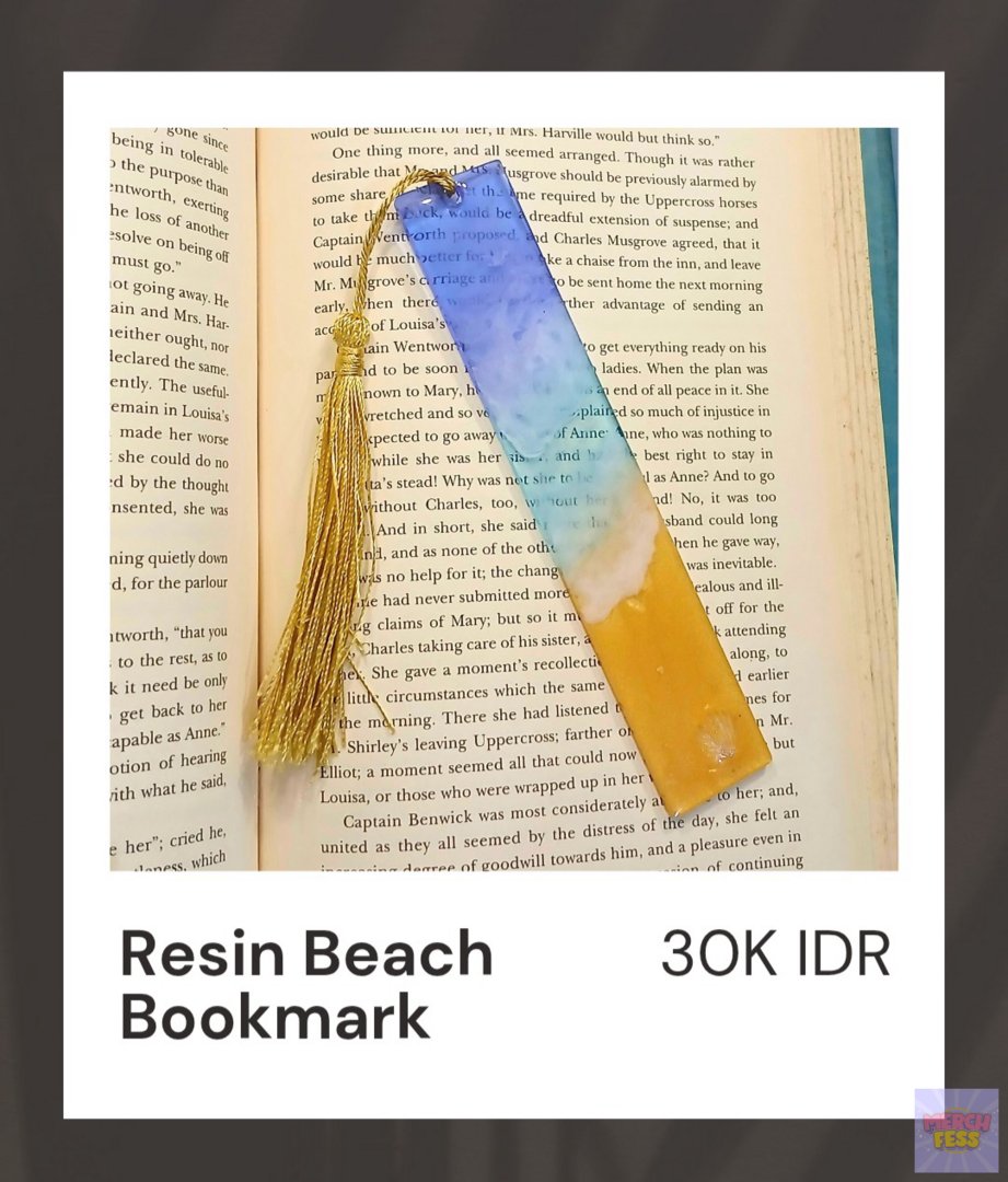 *sellmerch hai, sender mau buka PO resin beach bookmark seperti di foto. harganya 30k. ukuran 14 x 2.5 cm dengan ketebalan ±3 mm. apakah ada yang mau di-tag? 😉