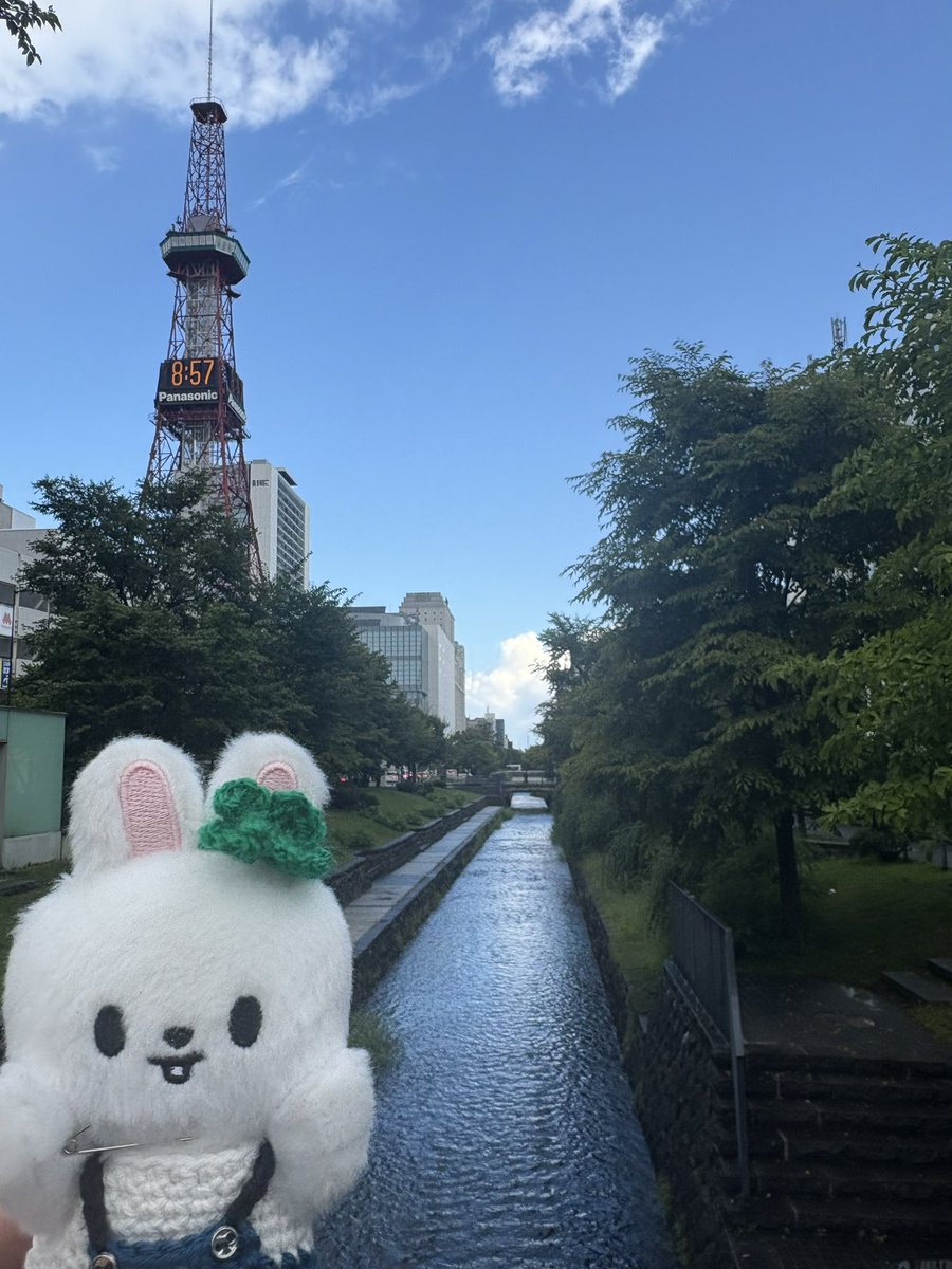 リノ聖地巡り①〜札幌〜
海鮮丼のお店、ナビ見て行ったのに本店の方に行ってしまい、店員さんが別邸までわざわざ案内してくれた🥹
めちゃ美味しかったー!!
その後、テレビ塔も行けて良かった✨