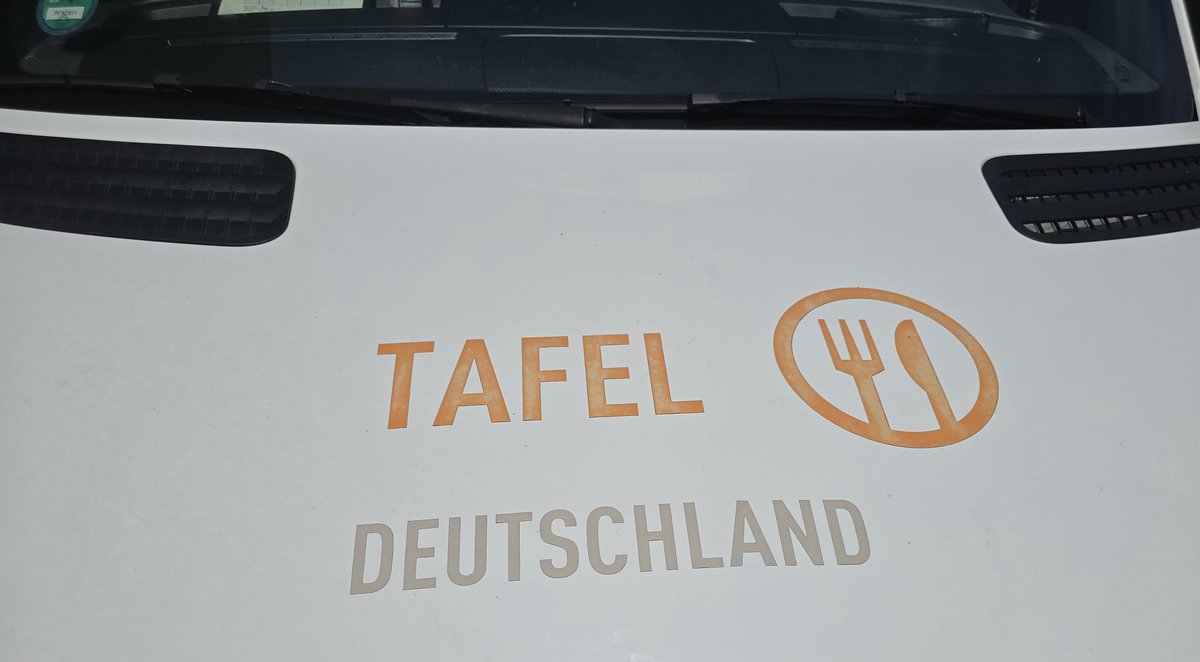 Heute mal wieder unterwegs mit der #Tafel. Die leisten das, was der Staat nicht macht: Armen Menschen helfen.