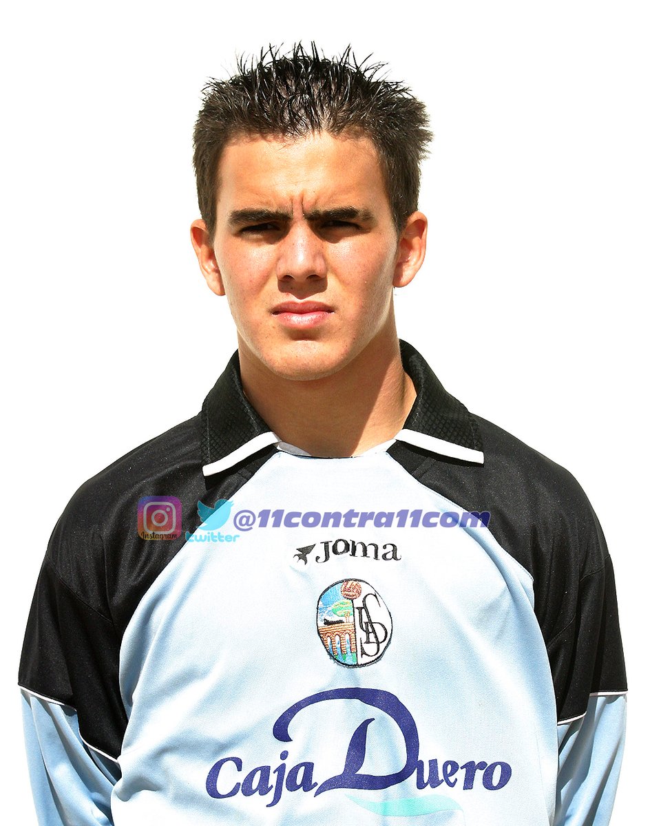 #aquellos11contra11 
#aquellosuds
🧐 Aarón Sánchez Ceballos, jugador del ⚽️ UDS #Cadete

📆 Octubre 2004

#fútbol #recuerdos #aquellosmaravillososaños #portero #guardameta