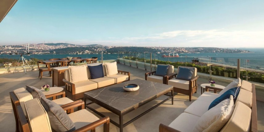 🏨 Conrad Istanbul Bosphorus

📍 Istanbul, Turkey

The hotel's unique S-shaped design means breathtaking panoramic views of the Bosphorus Strait from almost everywhere. 

The rooftop Summit Bar offers vistas that literally span two continents.