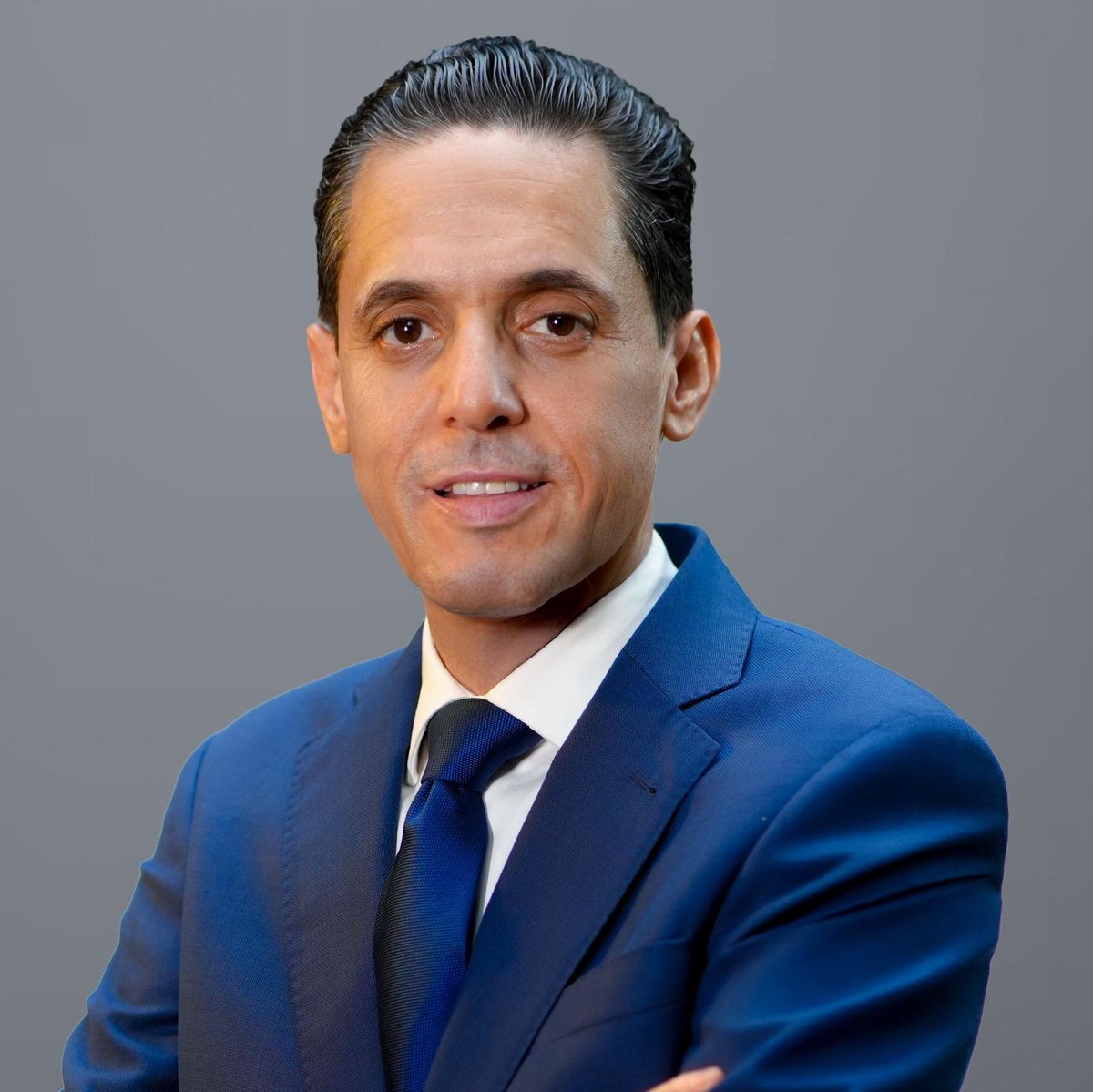 #NuevaFotoDePerfil

Hola, soy #JuanGómez. Ingeniero y economista, formado en UASD, INTEC y UADE. He servido como Superintendente de Electricidad de la #CDEEE. En la actualidad soy Secretario de Energía de la Fuerza del Pueblo y miembro de su Dirección Central. 🇩🇴