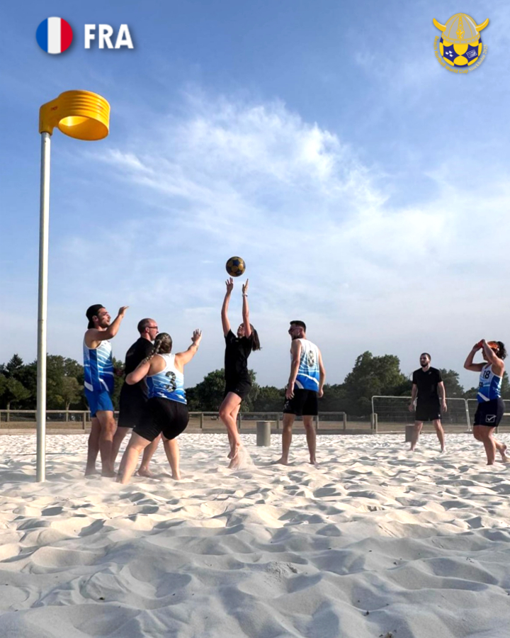 korfball's tweet image. The final training sessions for the teams are underway as they prepare to travel to Sweden to compete in the IKF #BeachKorfball World Cup (Europe) 2025. 💪 #3DaysTogo @BeachKorfball #korfball

🏆 IKF #BKWC (Europe) 2025
🗓️ 29-30 Aug 📍 Stockholm, 🇸🇪 SWE
📰 korfball.sport/?p=41801
