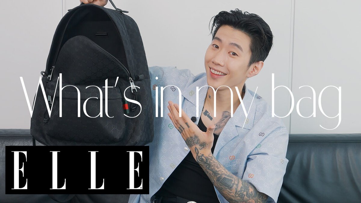 ellejapan's tweet photo. 韓国ヒップホップシーンのレジェンド・Jay Parkが、バッグの中身と私物を公開する人気動画シリーズ「What’s in my bag」に登場！　コンビニで必ず買うドリンクから大好きな運動のことまであれこれトーク💬

▼動画はこちら
https://t.co/m7zYvRg64h

#JayPark @JAYBUMAOM @Team_JayPark https://t.co/mnazS7M3Kb