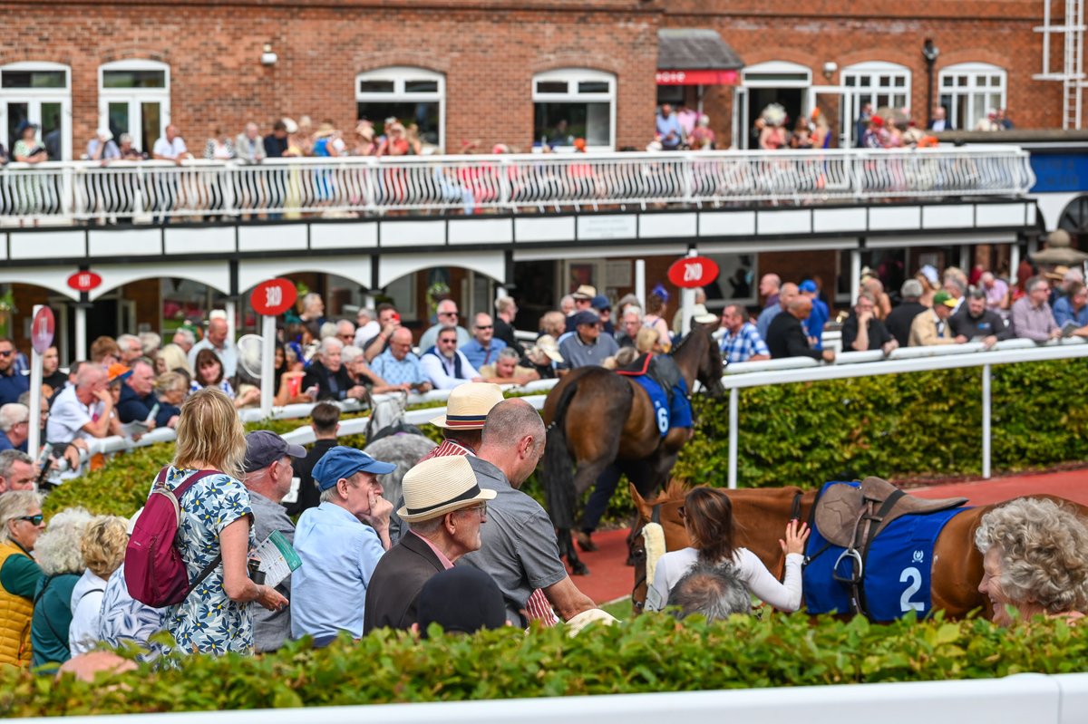 PontefractRacecourse tweet media