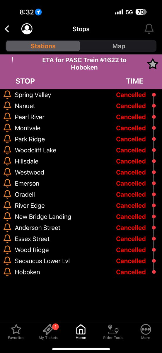 ciarbear11's tweet photo. @NJTRANSIT_PVL This is what your app was showing for 1622, so all of your app users were to believe train 1622 was cancelled. https://t.co/bhQYtmqmOB