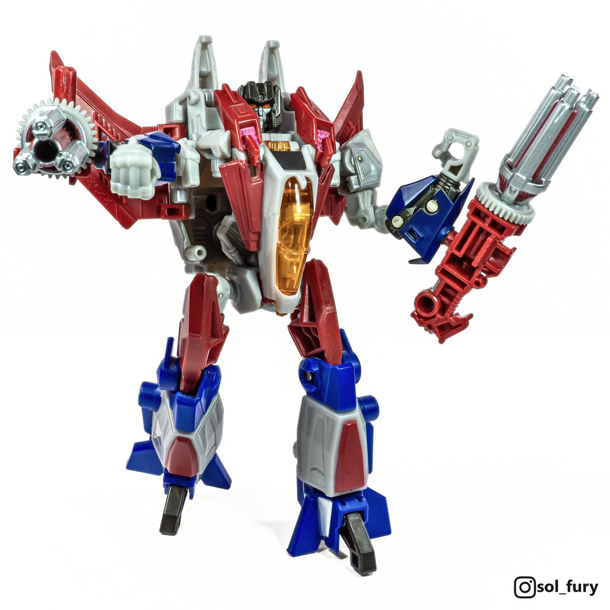 SolFury's tweet image. Starscream - Transformers Generations: Fall of Cybertron (Deluxe class, 2012)

One of the best deluxe class Generations Fall of Cybertron toys. He's even got ankle tilts!

#transformers 
#transformersstudioseries
#warforcybertron
#fallofcybertron