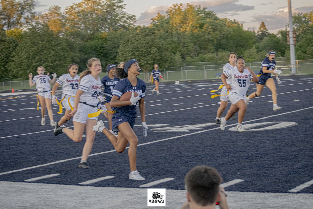 Images from Monday's first ever <a href="/LakeParkFFB/">Lake Park Girls' Flag Football</a> games courtesy of Jackson Devermann (2029) 📸 Thanks to everyone who came out to support the Lancers! #WeAreLakePark