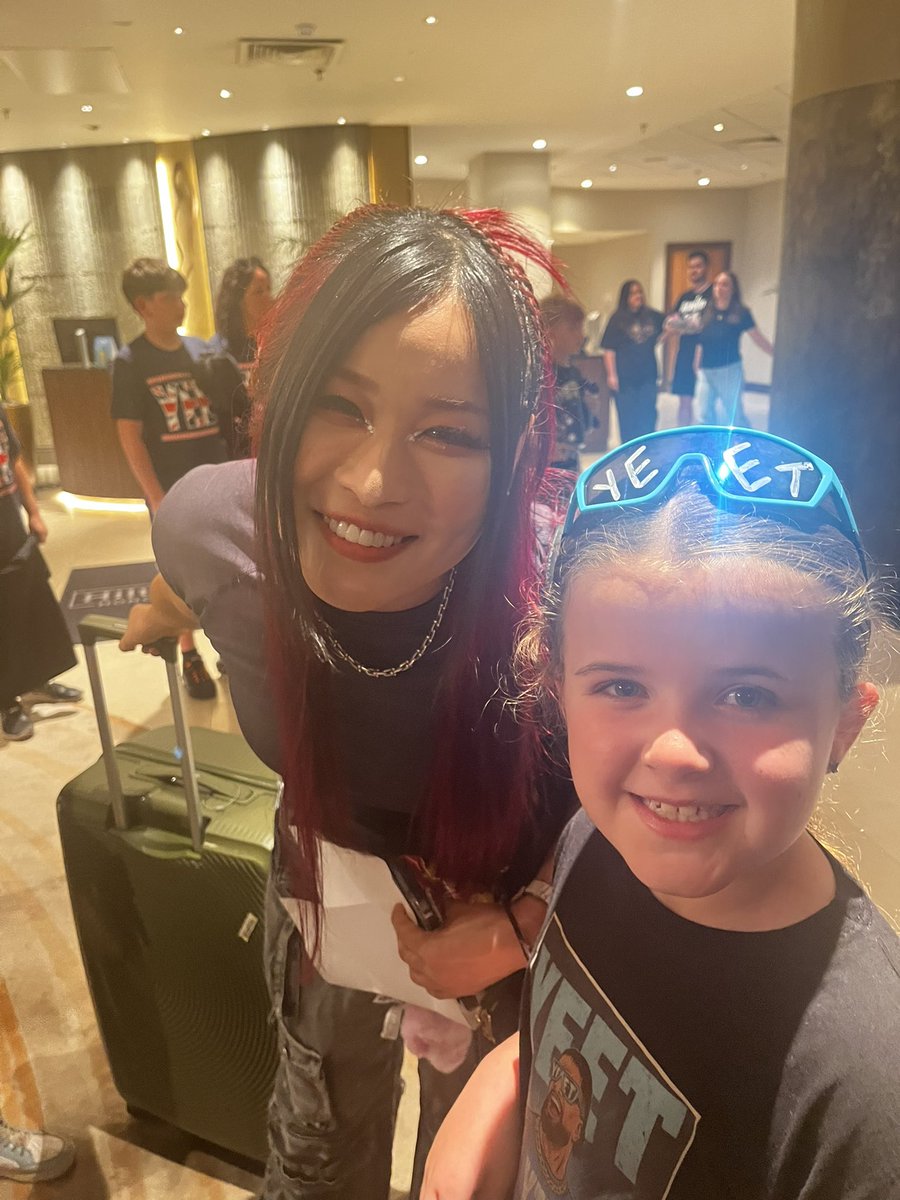 EmmK85's tweet photo. What a night… Eira said it was the best night of her life 🫶🏻 @WWEUK @Iyo_SkyWWE #WWERaw  #WWEBirmimgham #yeet https://t.co/lz3uOJgyMB