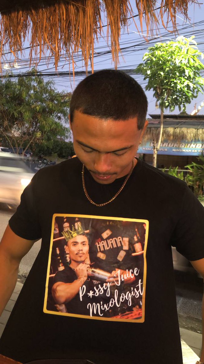 wen intern section <a href="/storedotfun/">store.fun 📦</a> ?