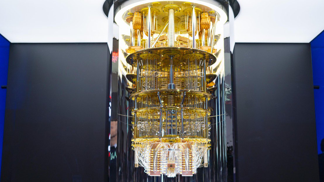 HyperTechInvest's tweet image. 🚨 $AMD and $IBM TO COLLABORATE TO BUILD QUANTUM SUPERCOMPUTING
$IBM and $AMD announced plans to develop next-generation computing architectures based on the combination of quantum computers and high-performance computing, known as quantum-centric supercomputing
$AMD and $IBM…