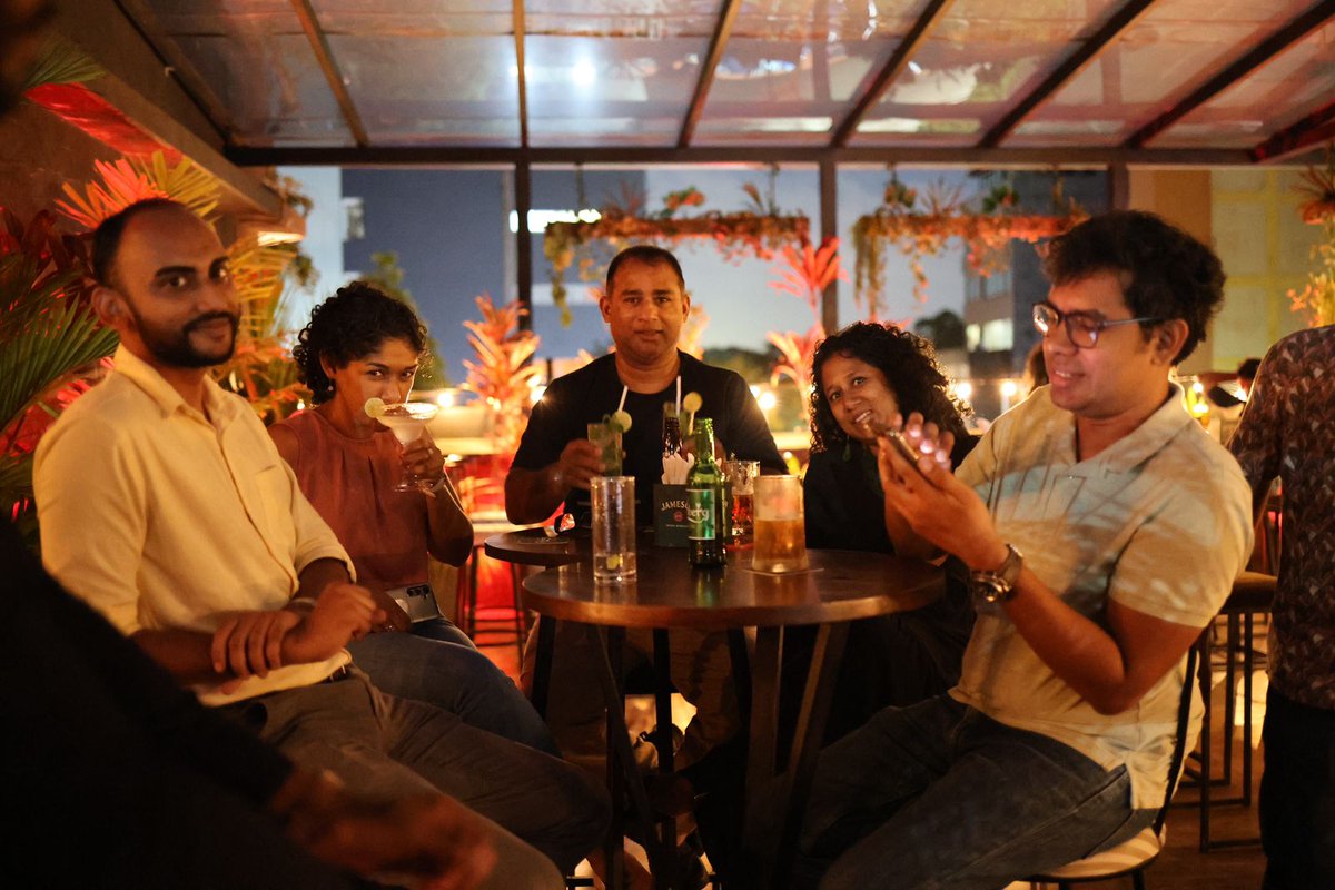 cheveninglka's tweet photo. Throwback to the CAASL Quiz Night at the Irish Bar &amp; Grill! 🍻🇬🇧

23 July 2025 | Keep an eye out for our upcoming events! https://t.co/QWpm3RRf0p