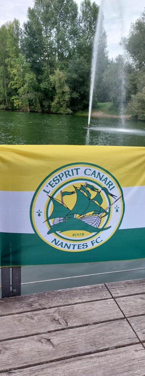 EspritCanari02's tweet image. [Ligue 1] Journée 2 : RC Strasbourg 1-0 FC Nantes 
13 EC ont répondu présents dans une belle ambiance conviviale.
Rafraîchissement d’avant-match au Meteor (brasserie de Strasbourg).

On remercie les strasbourgeois pour leur accueil.
#lespritcanari #EC02 #econtour #RCSFCN