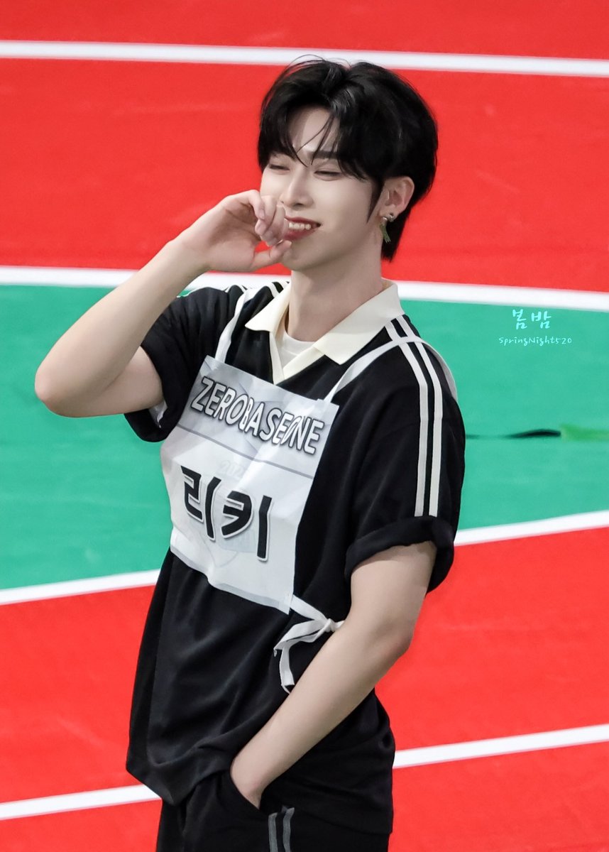 250825 아육대

귀엽네ㅠ🤲🏻

#리키 #RICKY #沈泉锐 #リッキー #ZEROBASEONE #ZB1 #제로베이스원
