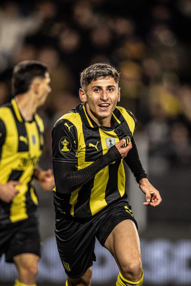 Buysan's tweet photo. 📌 ATENCIÓN | Ignacio Sosa aceptó la propuesta de RedBull Bragantino.

➡ Peñarol no acepta la propuesta del equipo brasileño. El entorno del jugador entiende que el período de pases no terminó y aceptó la propuesta de Bragantino por 5 temporadas. 

➡ Para salir, Bragantino debe arreglar las condiciones de salida con Peñarol.

📻 AHORA en La Mañana del Fútbol.

▶ https://t.co/OCjOJw5VdT