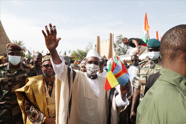 Edito : Choguel en prison, règlement de compte ou leçon de morale à méditer ?..news.abamako.com/h/301861.html