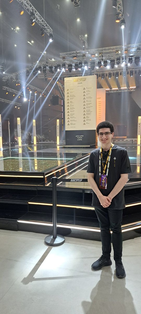 MC_csgo's tweet image. Challenging yet fun 3 weeks in the desert working on EA FC, Rocket League and CS2 at EWC. Largest in-game production we&apos;ve done for CS with 50 PCs total and 11 observers.

In-game directing @1mongolz is always so enjoyable; such a headstrong, stoic team midrounding without fear!