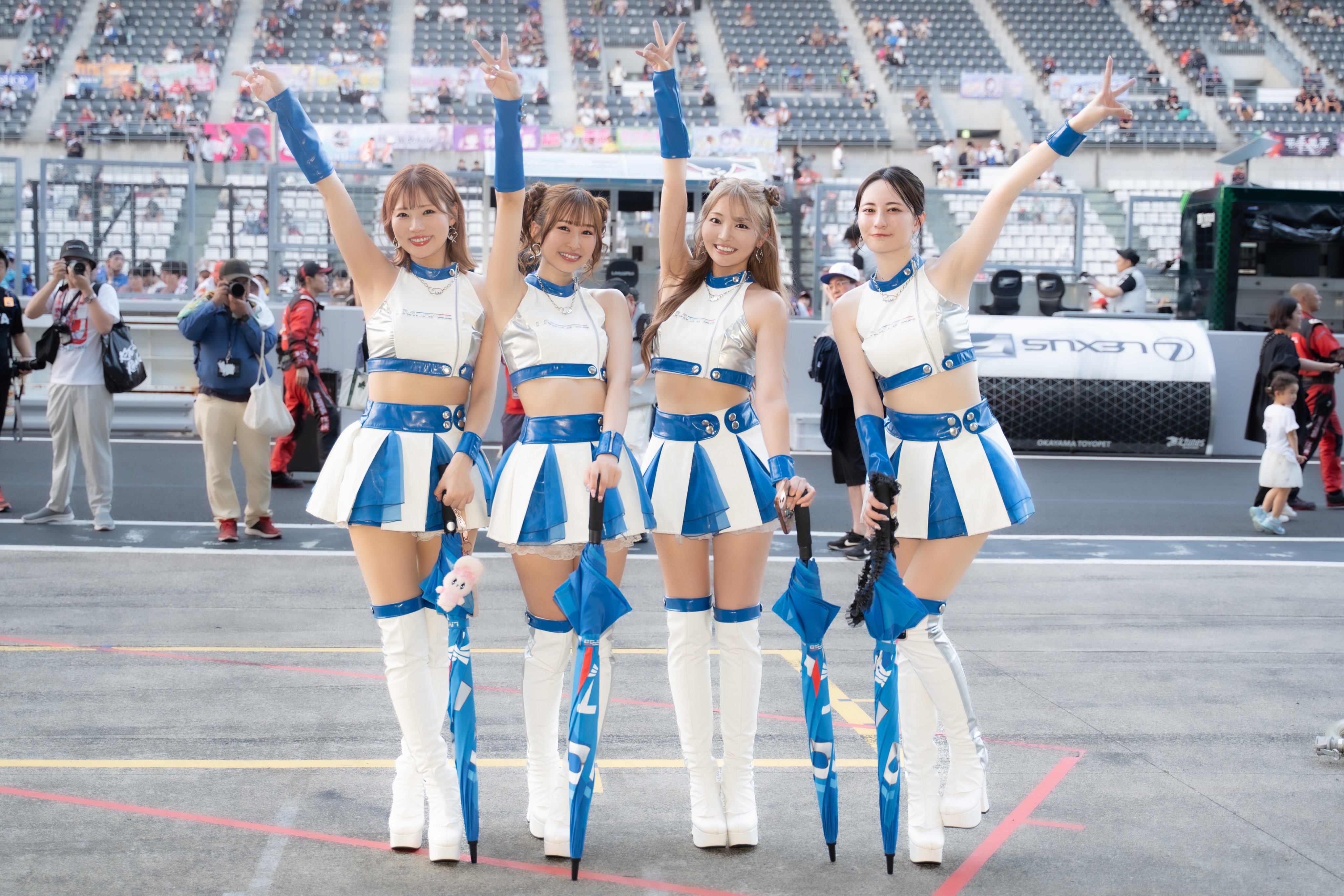 BrightWin メモリアル写真集 WIN METAWIN & BRIGHT VACHIRAWIT 写真プリント6枚 - メルカリ