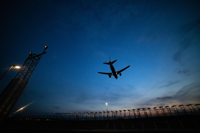 The FBI and cybersecurity firms are warning that the prolific hacking group known as Scattered Spider is now targeting airlines and the transportation sector. Read more: ow.ly/gHVl50WjJlB