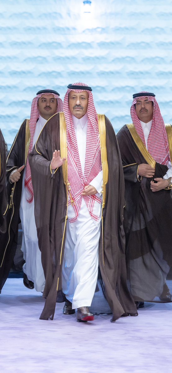mohamd7_77's tweet photo. الله يعزك  🇸🇦

•

 #الباحة #الامير_حسام_بن_سعود https://t.co/HQc1jtTTh5