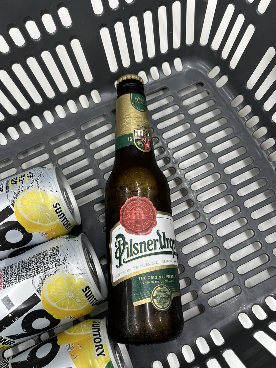 気に入ったチェコビールを友人に布教🇨🇿