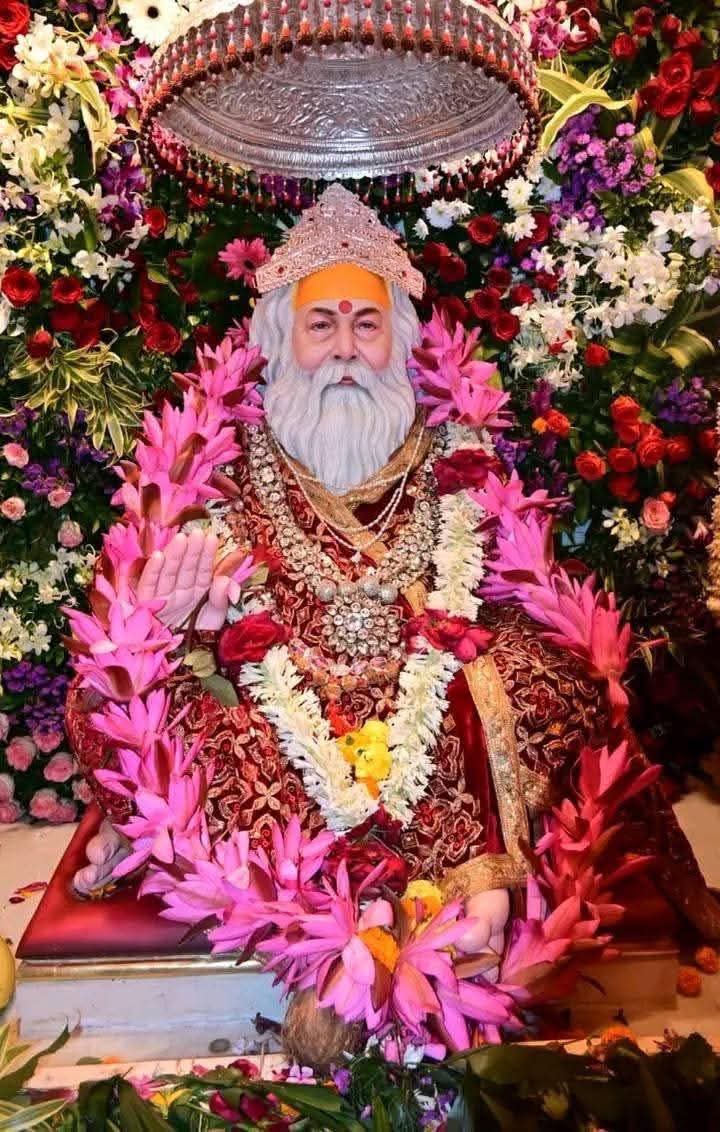 द्विपीठाधीश्वर श्रद्धेय जगद्गुरु शंकराचार्य ब्रह्मलीन स्वामी स्वरूपानंद सरस्वती जी महाराज की तिथि अनुसार 101वीं जयंती पर कोटिशः नमन।