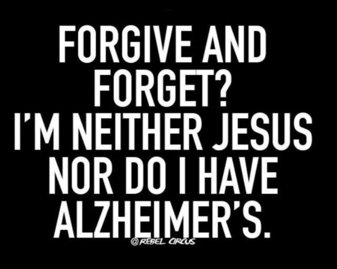 Good morning weirdos! ✨🖤