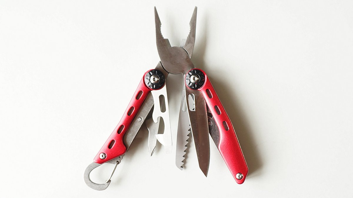 lifehackerjapan's tweet image. 🔧万能派?実用派?
Amazonベーシックのマルチツールは2種類!
✔15-in-1 → とにかく何でも揃う万能型
✔10-in-1 → プライヤー&カッター付きの実用型
用途に合わせて“相棒”を選ぼう👇
詳しくはこちら▼
lifehacker.jp/article/2506-l…
#便利グッズ #AmazonBasics #マルチツール