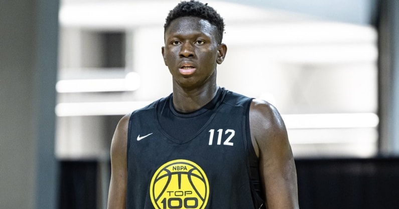 Brad Franklin (@cavs_corner) on Twitter photo Four-star center Arafan Diane talked to <a href="/houston_wilson1/">Houston Wilson</a> about his interest in #UVa, what he's hearing from the Wahoos, and where things stand in his recruitment now that he's got a decision day picked out.
on3.com/sites/cavs-cor… Four-star center Arafan Diane talked to <a href="/houston_wilson1/">Houston Wilson</a> about his interest in #UVa, what he's hearing from the Wahoos, and where things stand in his recruitment now that he's got a decision day picked out.
on3.com/sites/cavs-cor…