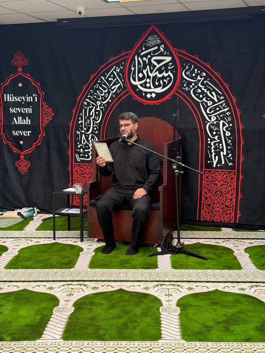 از هلند به بلژیک آمدم. جوانی مؤمن، ساکن لاهه هلند، این متن را برایم فرستاد، با تک‌تک جملاتش گریستم، خلاصه‌اش را اینجا گذاشتم، شاید خواندنش برای شما هم مفید باشد.

سلام حاج میثم
بعد از رفتن شما از هلند، گفتم این واگویه برآمده از دل رو برای شما بفرستم هر وقت که حالش بود بخونید: