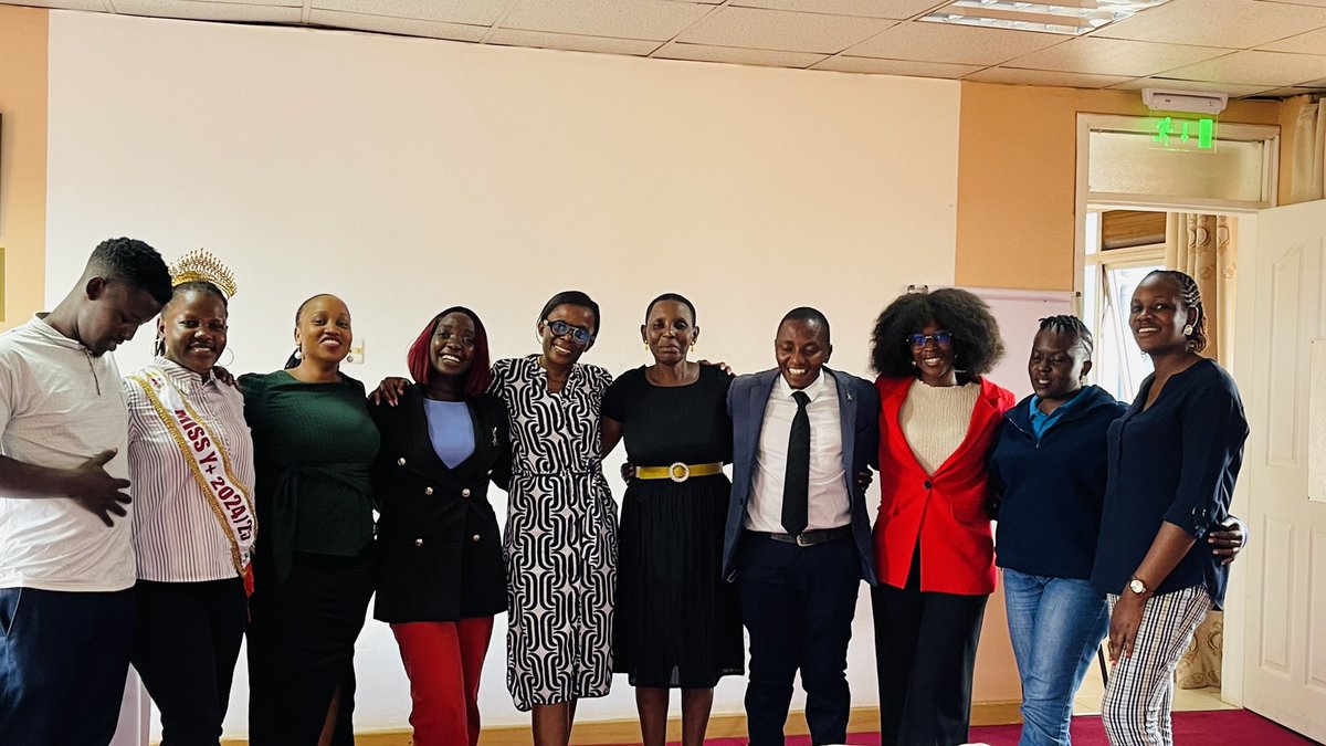 GILO YOUNG POSITIVES FOUNDATION tweet media