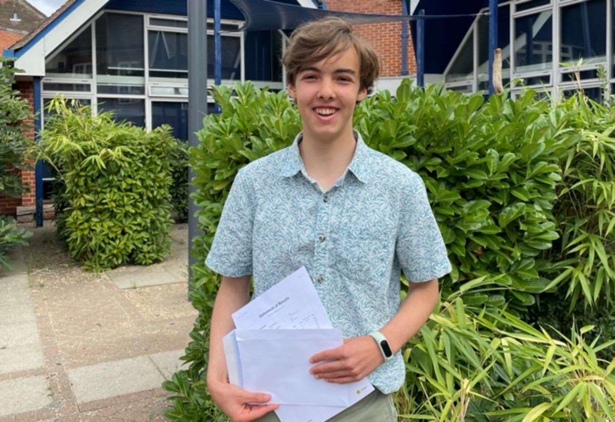 🏆 GCSE Results 2025: Our Best Ever!
Huge congratulations to our students at Parkside Community College — your hard work and determination have made history! 🎉👏

📖 Read more: zurl.co/eoGwB

#GCSEResults2025 #ParksideProud #CambridgeEducation