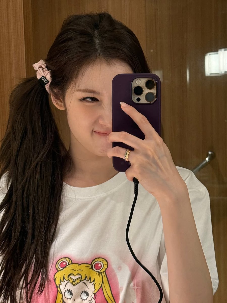 ULKIN CANVAS Betty セーラームーン Tシャツtwiceサナ着用 ULKIN CANVAS TWICE サナ着用 ベティムーンTシャツ - メルカリ