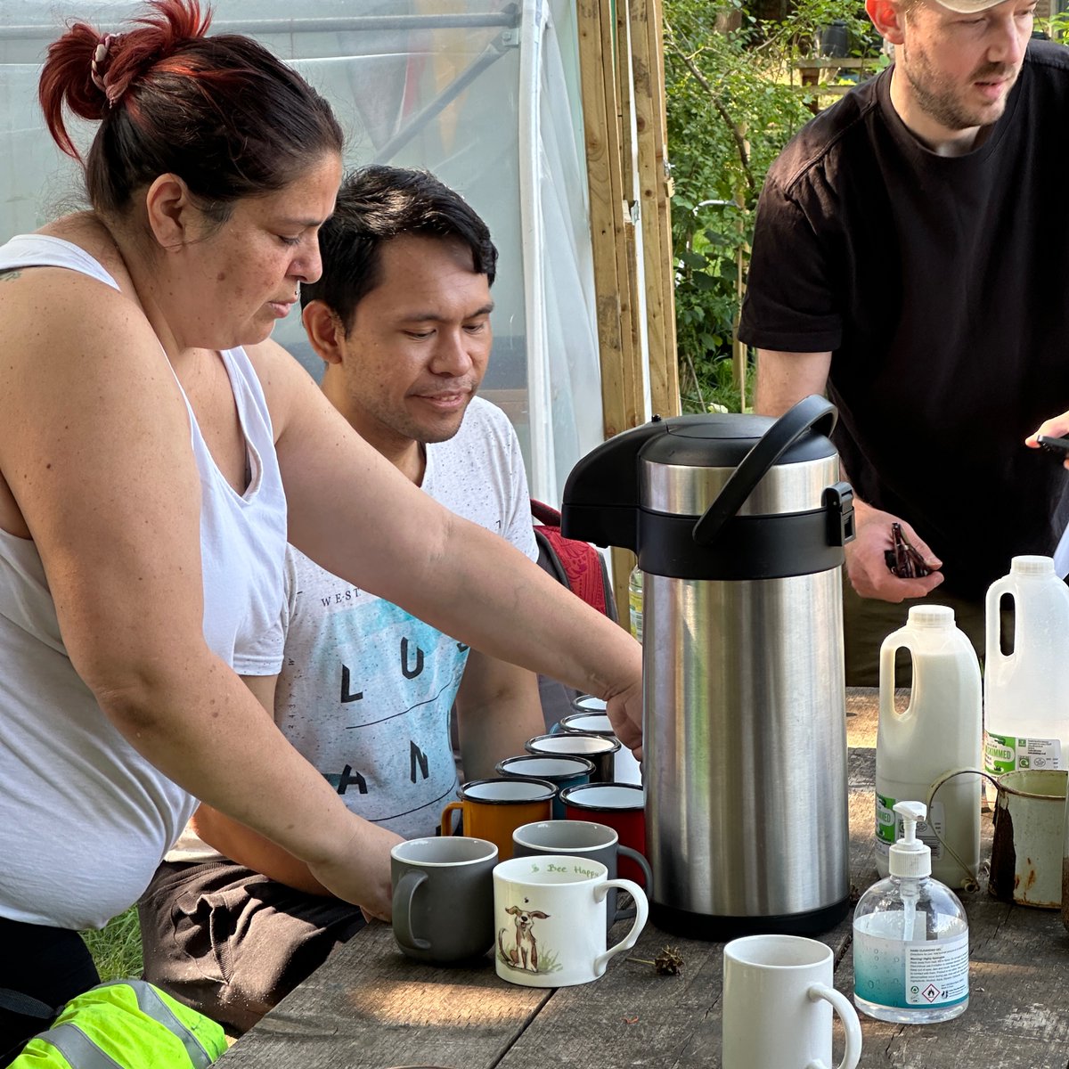MaryFrancesTrst's tweet photo. Our groups and workshops provide a vital space for creativity, connection, and personal growth - offering practical tools to support mental health.
🌿 Support creativity. #SupportWellbeing
https://t.co/YepJKNCdsq #MentalHealthSupport https://t.co/khQEASXelh