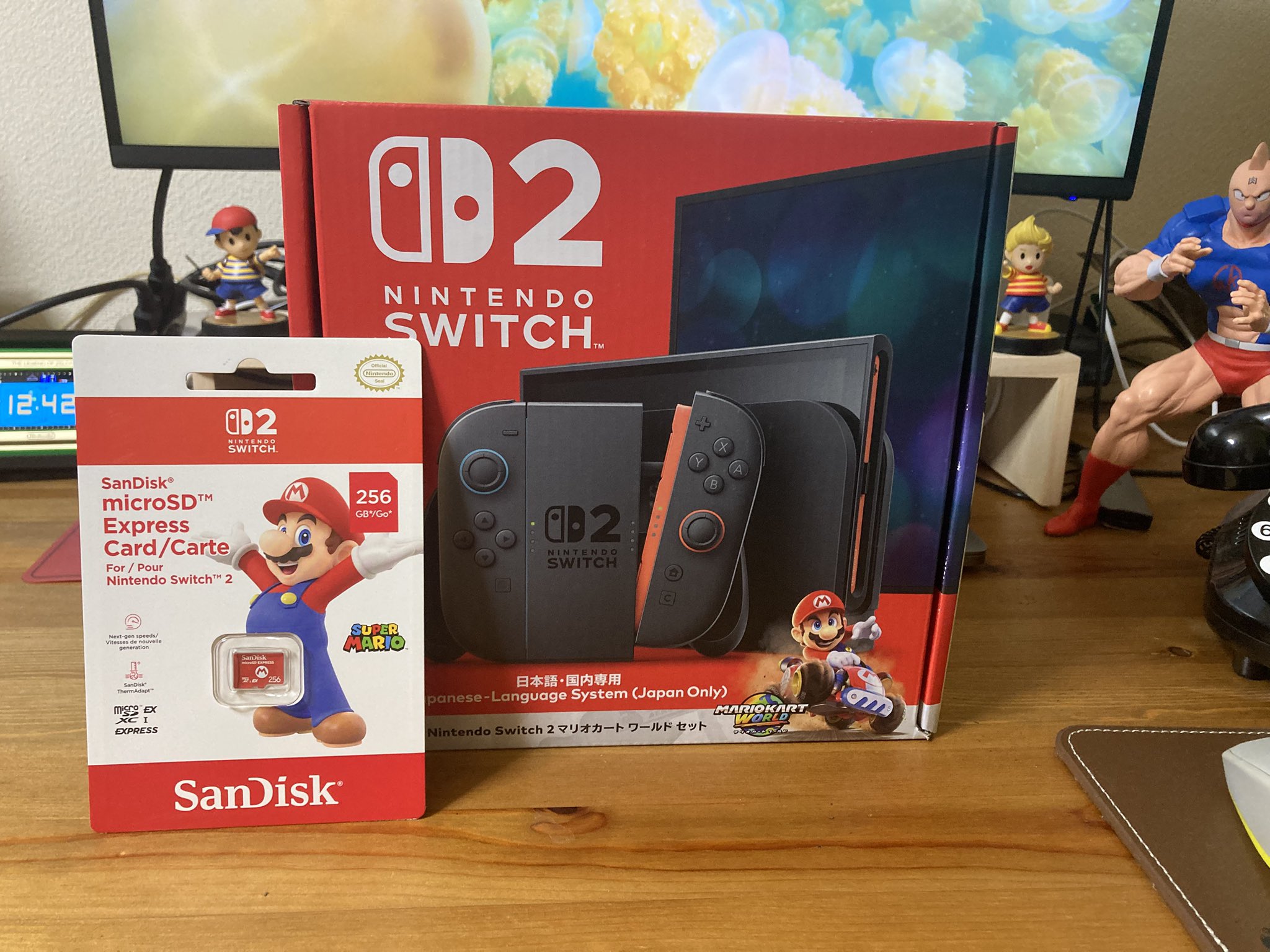 【神なり親父　様】Switch ジョイコン2セット付き ゲームソフト多数 神なり親父 様】Switch ジョイコン2セット付き ゲームソフト多数